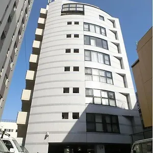  Apartment Pearl Kaminobori F Japan